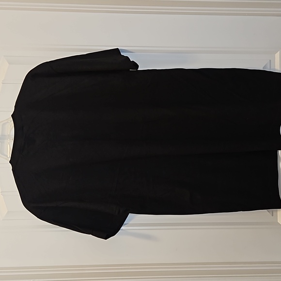 *NWOT* Avatar: The Last Airbender T-shirt - Picture 4 of 4